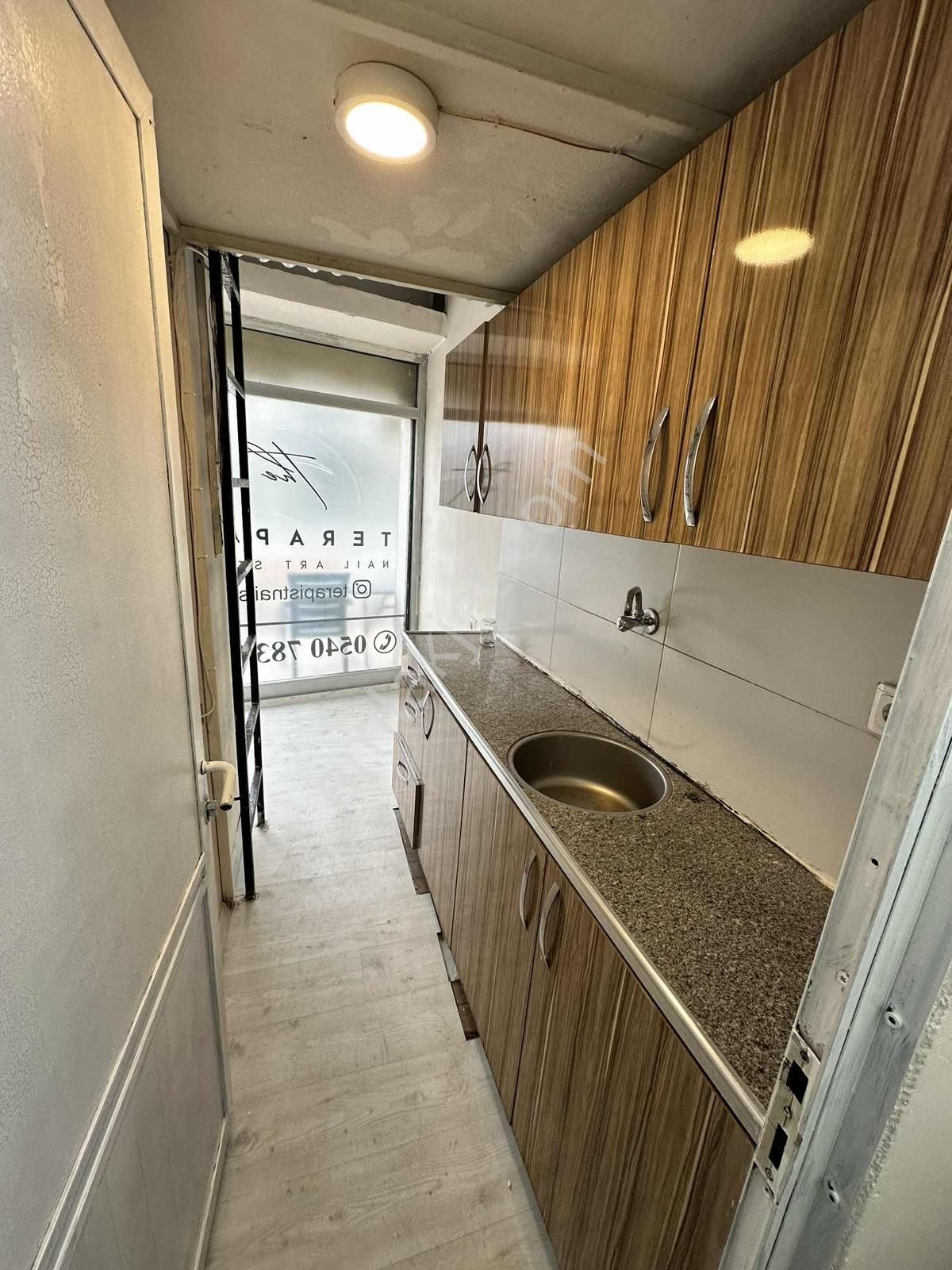 Bulut Emlak'tan Kaymakamlık Yolunda Kiralık Dükkan - Görsel 22