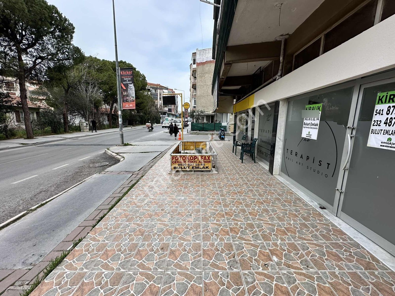 Bulut Emlak'tan Kaymakamlık Yolunda Kiralık Dükkan - Görsel 3