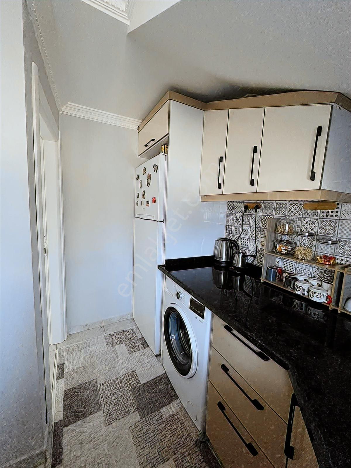 Emsallerine Göre Daha Kullanışlı Kiralık Çatıkatı 2+1 - Görsel 12