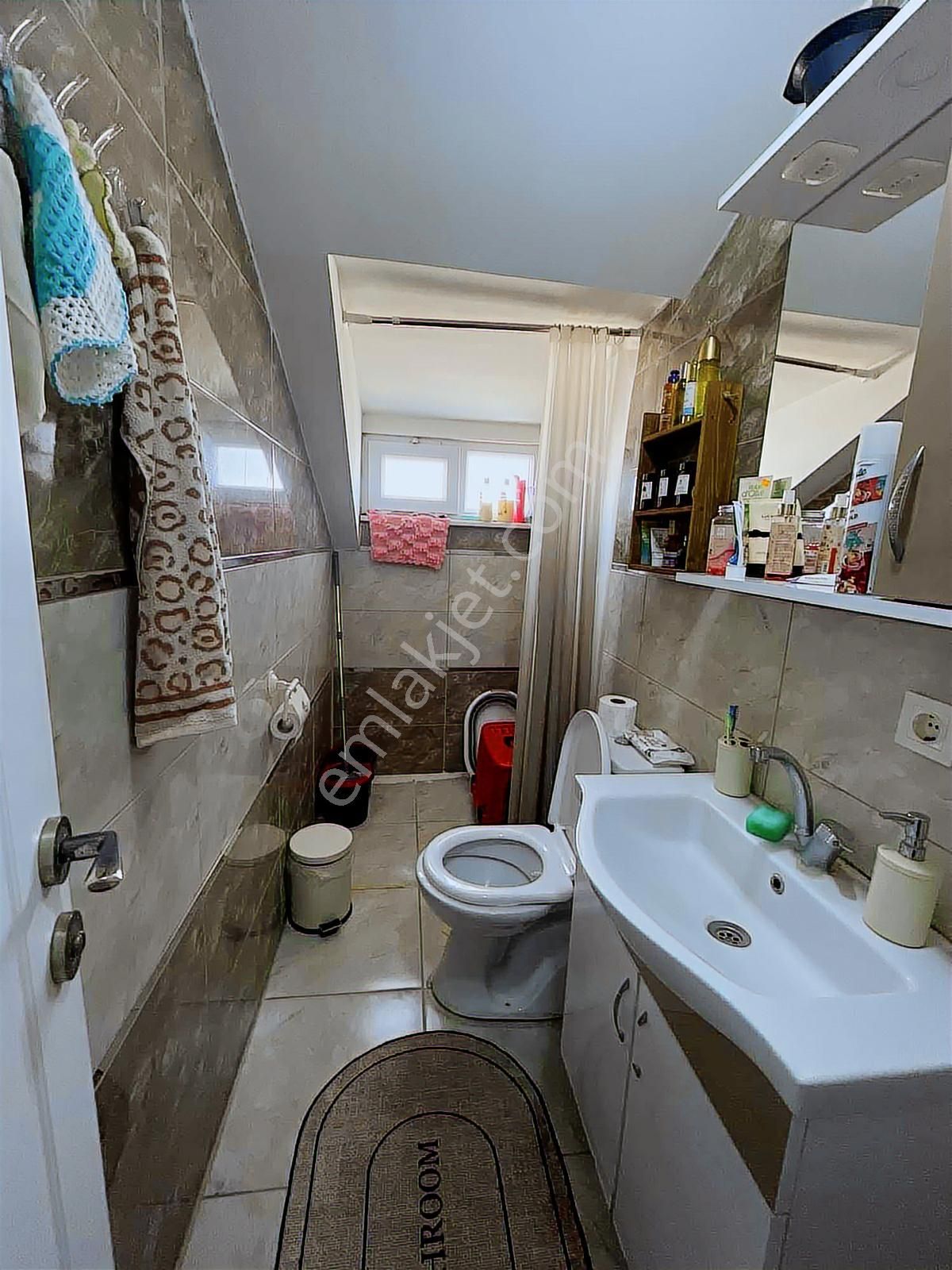 Emsallerine Göre Daha Kullanışlı Kiralık Çatıkatı 2+1 - Görsel 2