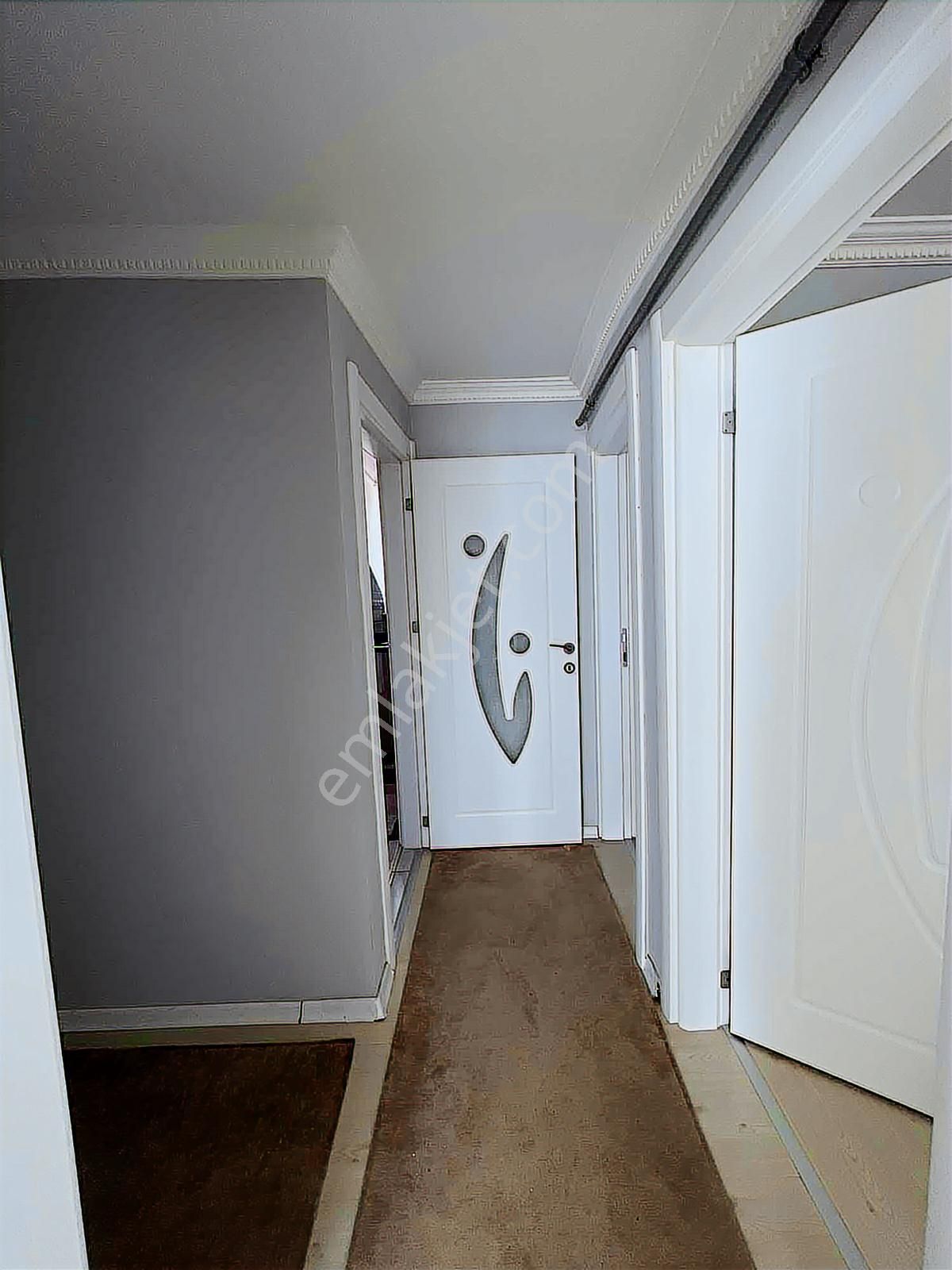 Emsallerine Göre Daha Kullanışlı Kiralık Çatıkatı 2+1 - Görsel 11