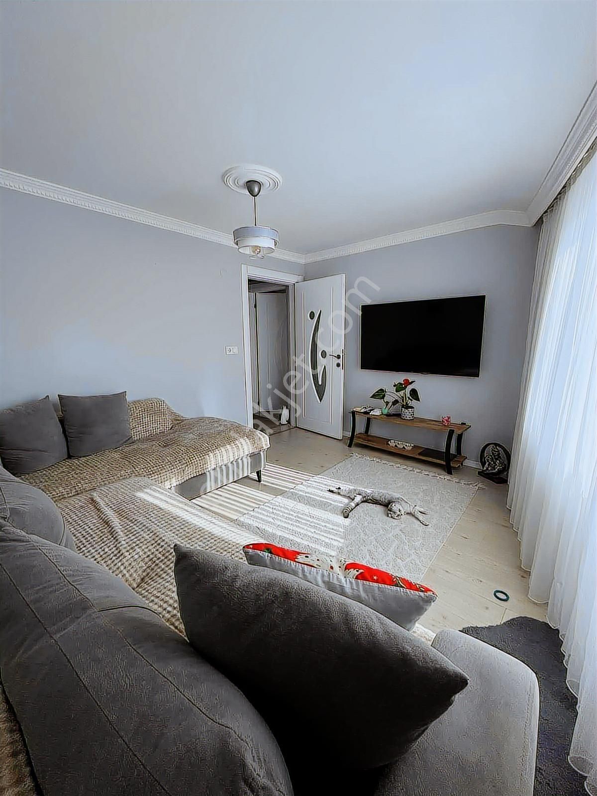 Emsallerine Göre Daha Kullanışlı Kiralık Çatıkatı 2+1 - Görsel 6