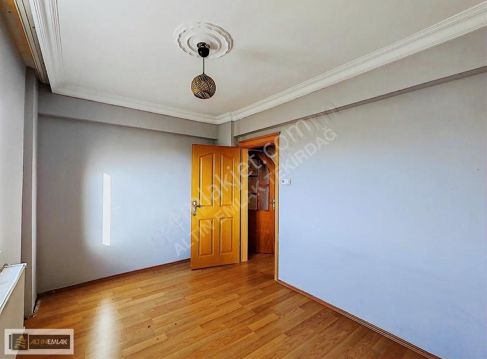Tekirdağ Süleymanpaşa Göçmen Konutları'nda Kiralık 2+1 Daire - Görsel 7