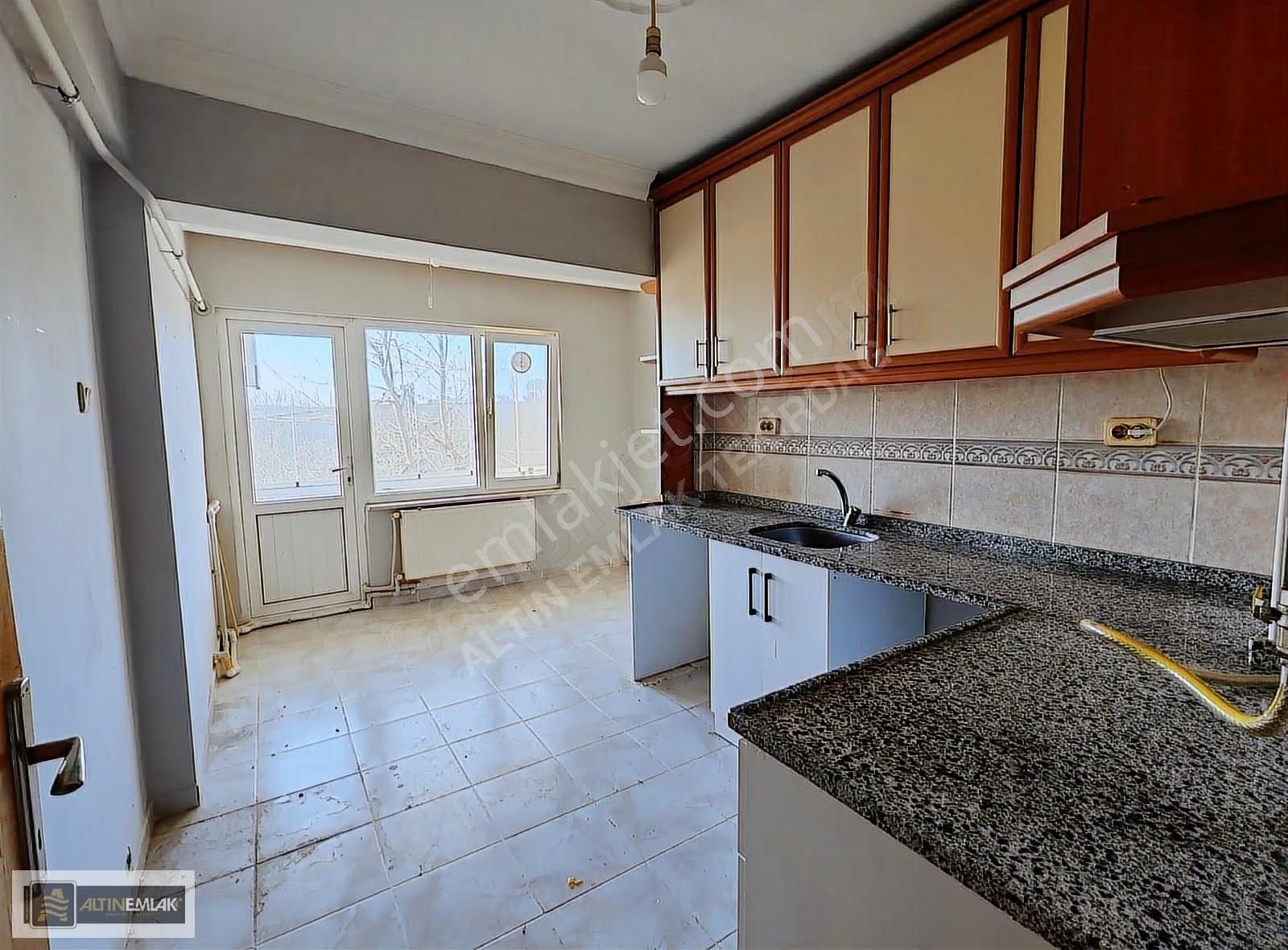 Tekirdağ Süleymanpaşa Göçmen Konutları'nda Kiralık 2+1 Daire - Görsel 4