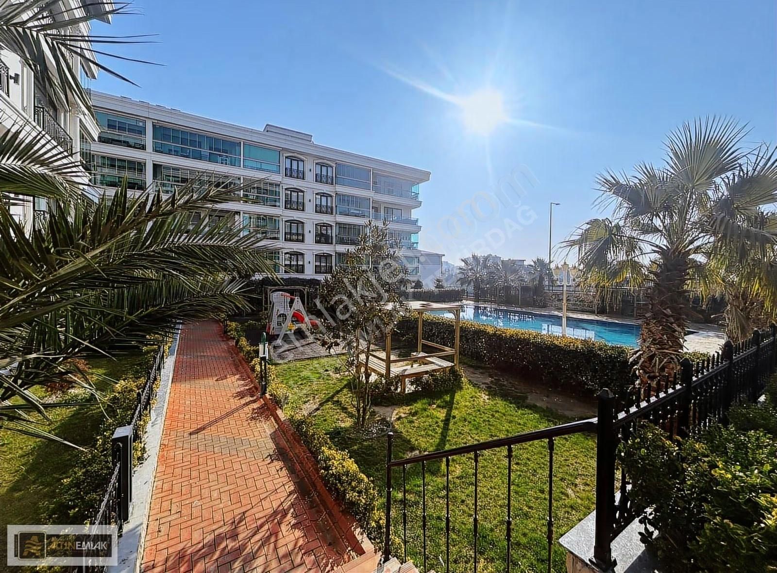 Tekirdağ S.paşa Hürriyet M Havuzlu Site İçi Bahçe Katı 3+1 Daire - Görsel 24