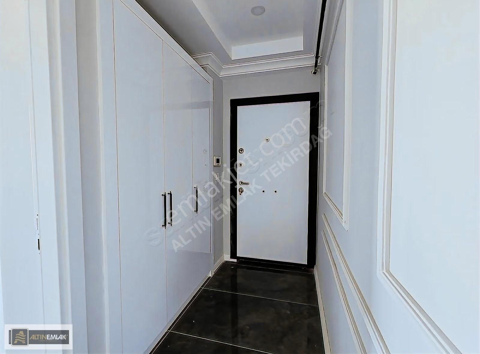 Site İçerisinde Deniz Manzaralı Açık Yüzme Havuzlu Kiralık Daire - Görsel 6