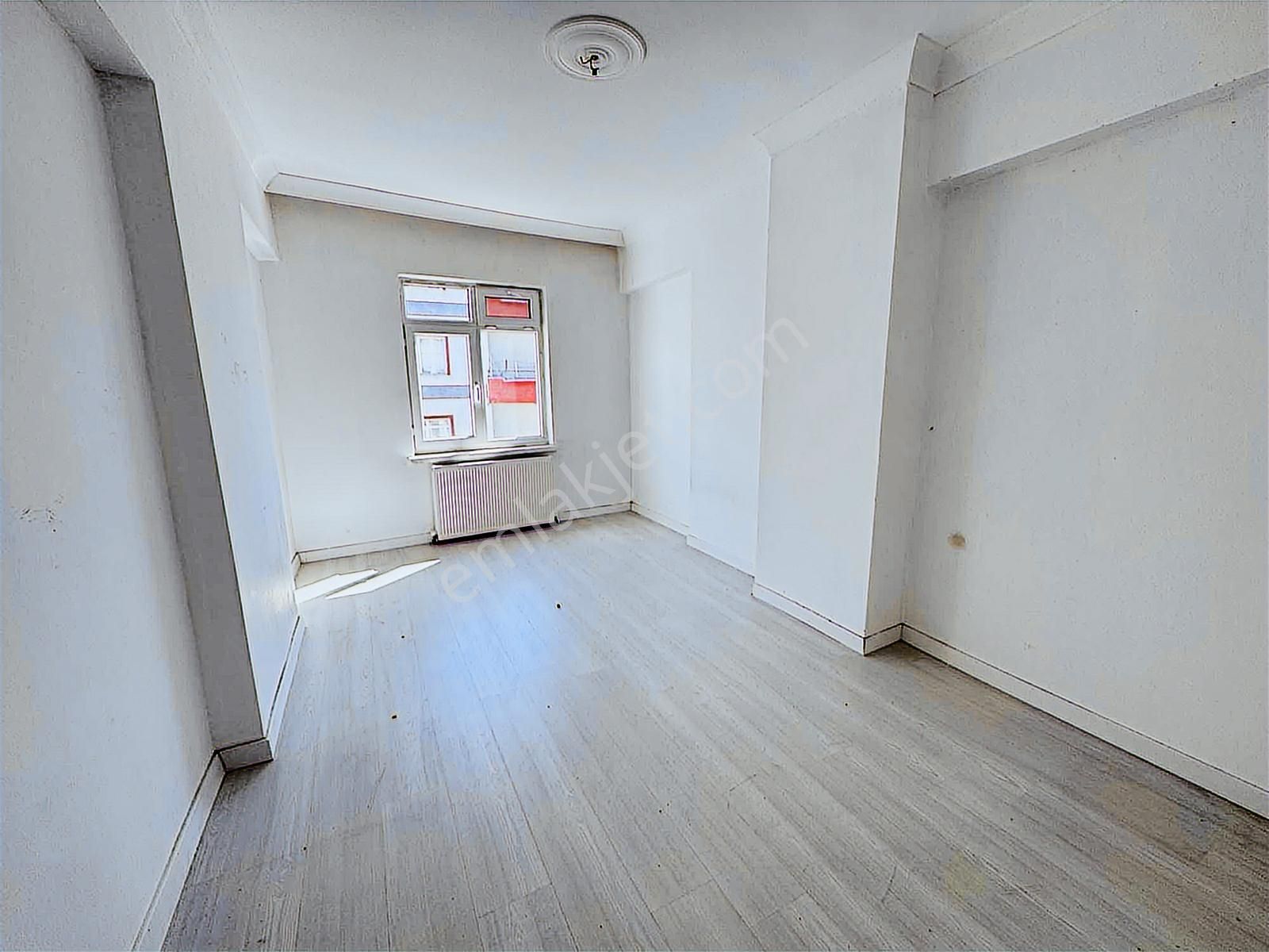 Tanrıverdı'den Kiralık Atatürk Mah Merkezde Arakat Kilerli 3+1 - Görsel 10