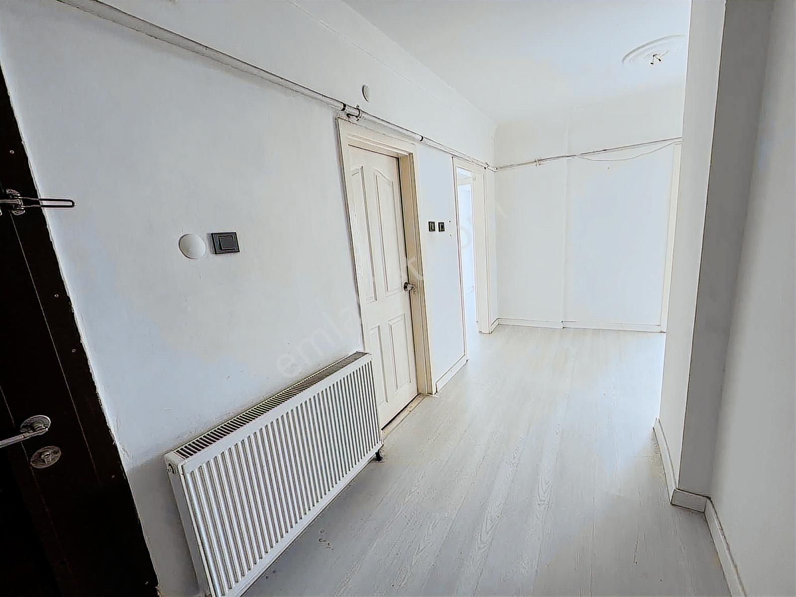 Tanrıverdı'den Kiralık Atatürk Mah Merkezde Arakat Kilerli 3+1 - Görsel 5