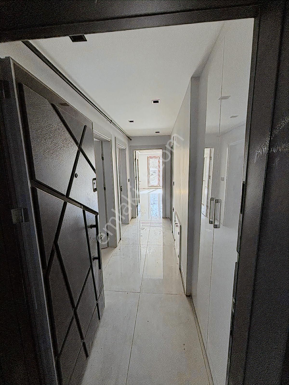 Bayırda 2+1 Kapalı Mutfak Fırsat Daire - Görsel 3