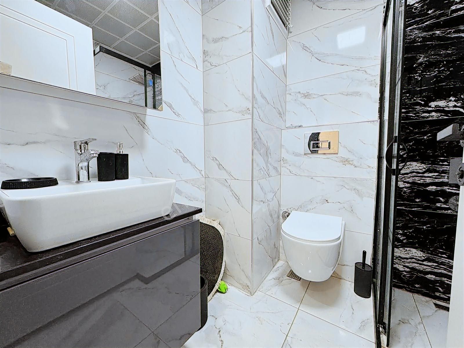 Mahmutlar Merkez'de Acil Satılık 1+1 Eşyalı Daire - Görsel 28