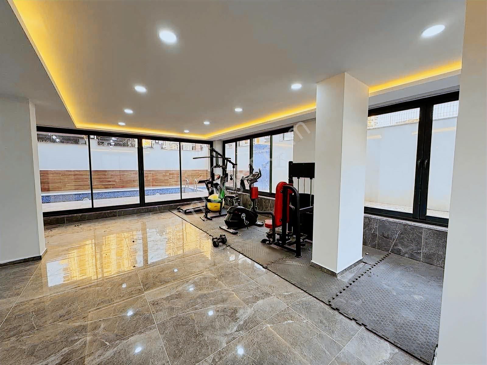 Mahmutlar Merkez'de Acil Satılık 1+1 Eşyalı Daire - Görsel 3