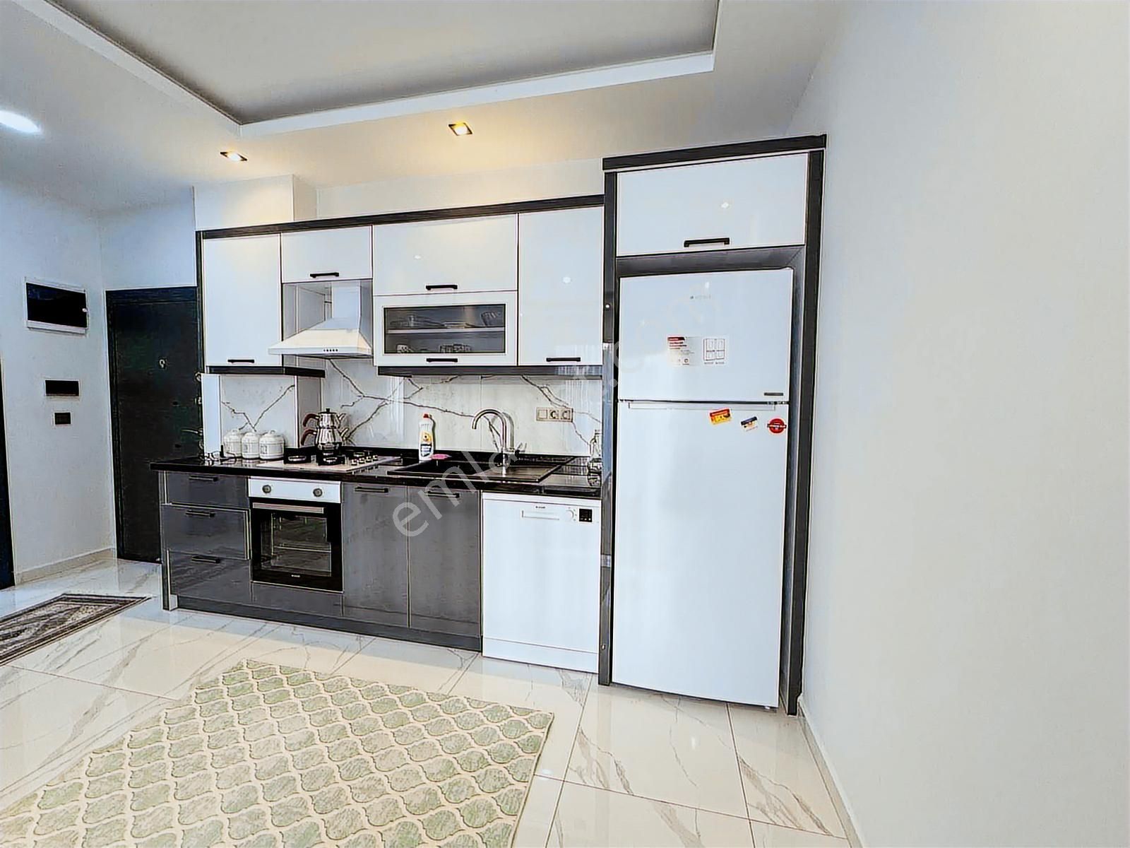 Mahmutlar Merkez'de Acil Satılık 1+1 Eşyalı Daire - Görsel 18