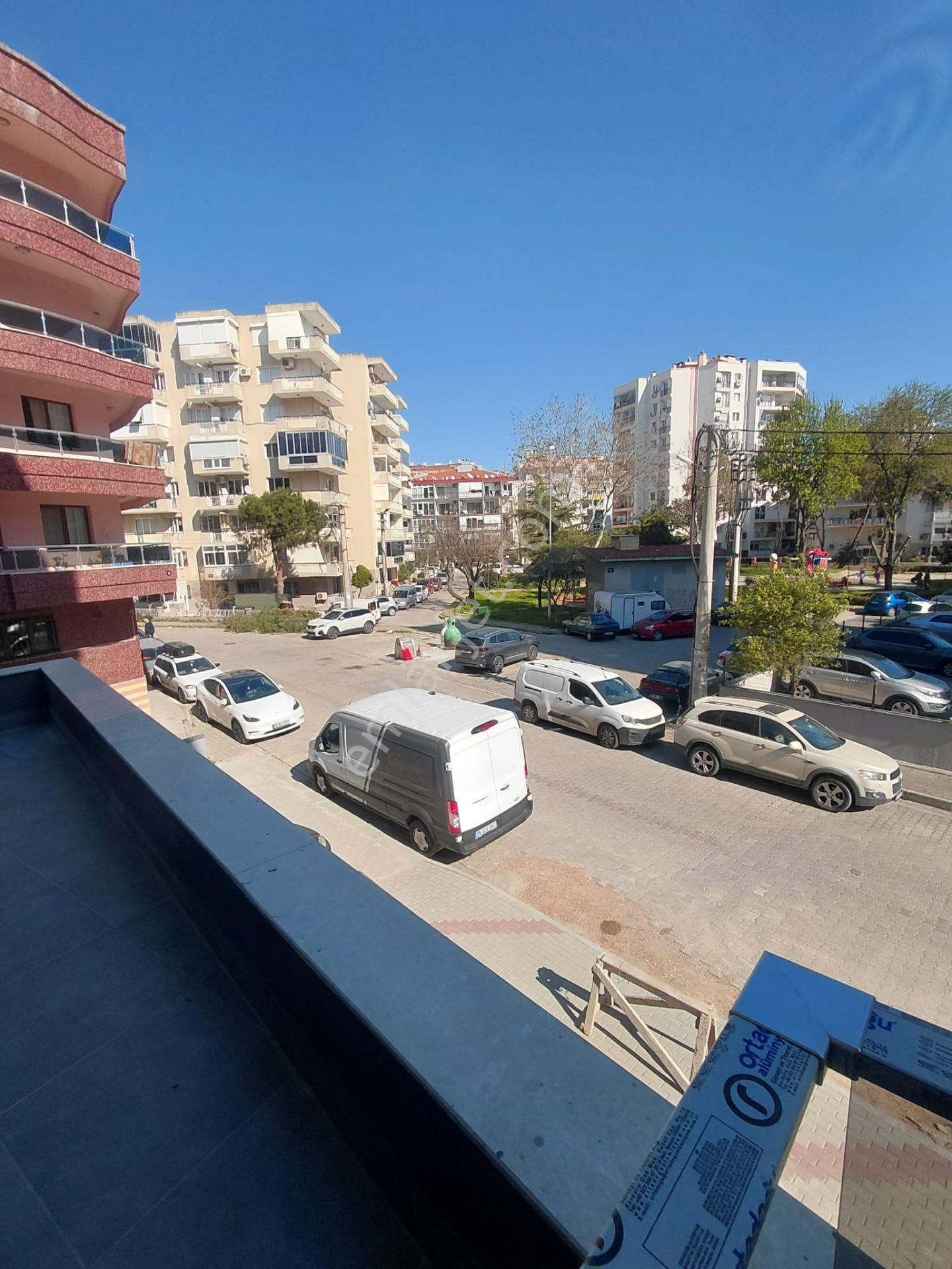 Atakent Yalı Mh 0 Bina Okan Yüksel Cd Üzeri Projenin En Geniş Balkonlu 2+1 Dairesi - Görsel 33