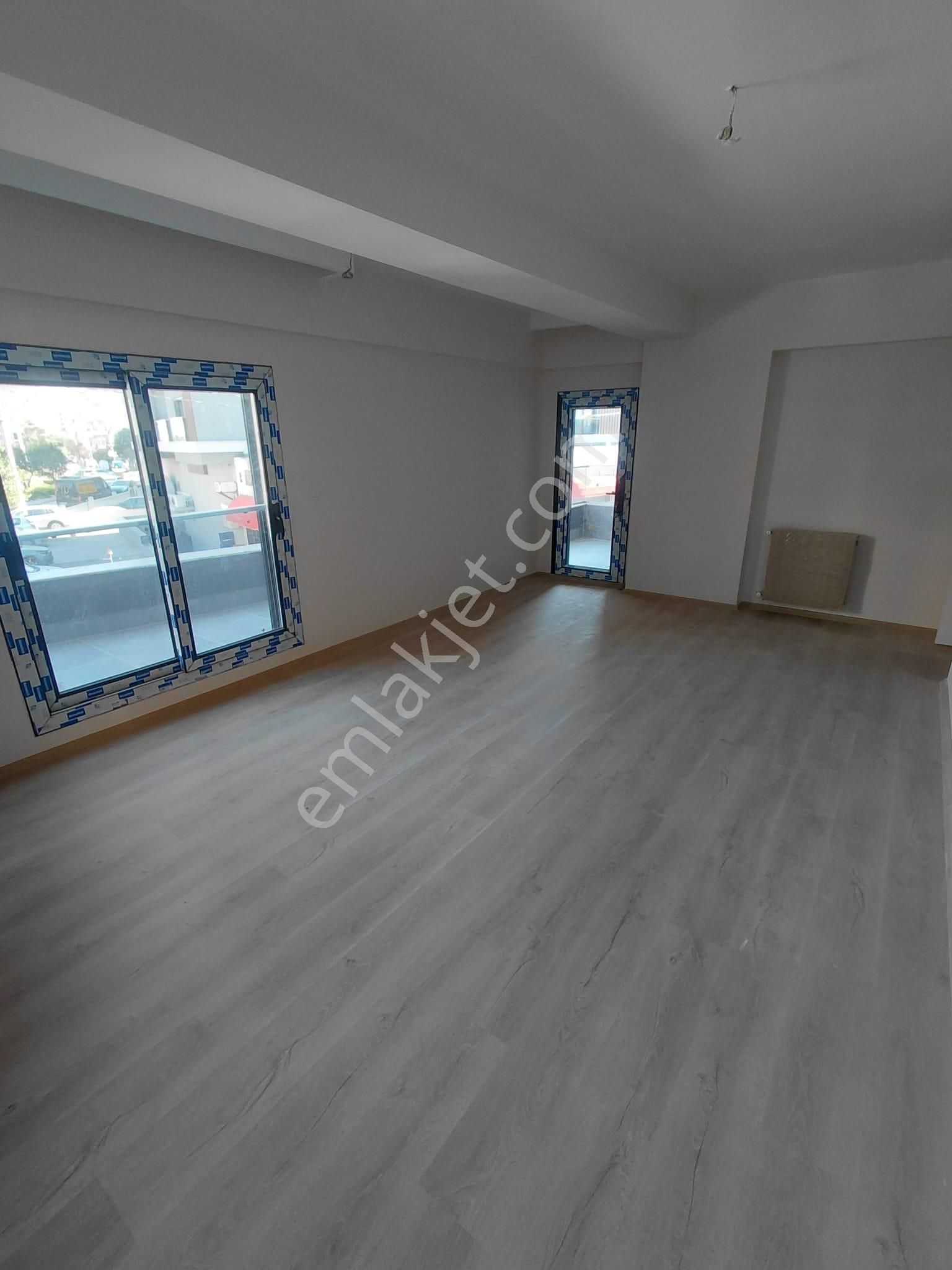 Atakent Yalı Mh 0 Bina Okan Yüksel Cd Üzeri Projenin En Geniş Balkonlu 2+1 Dairesi - Görsel 19