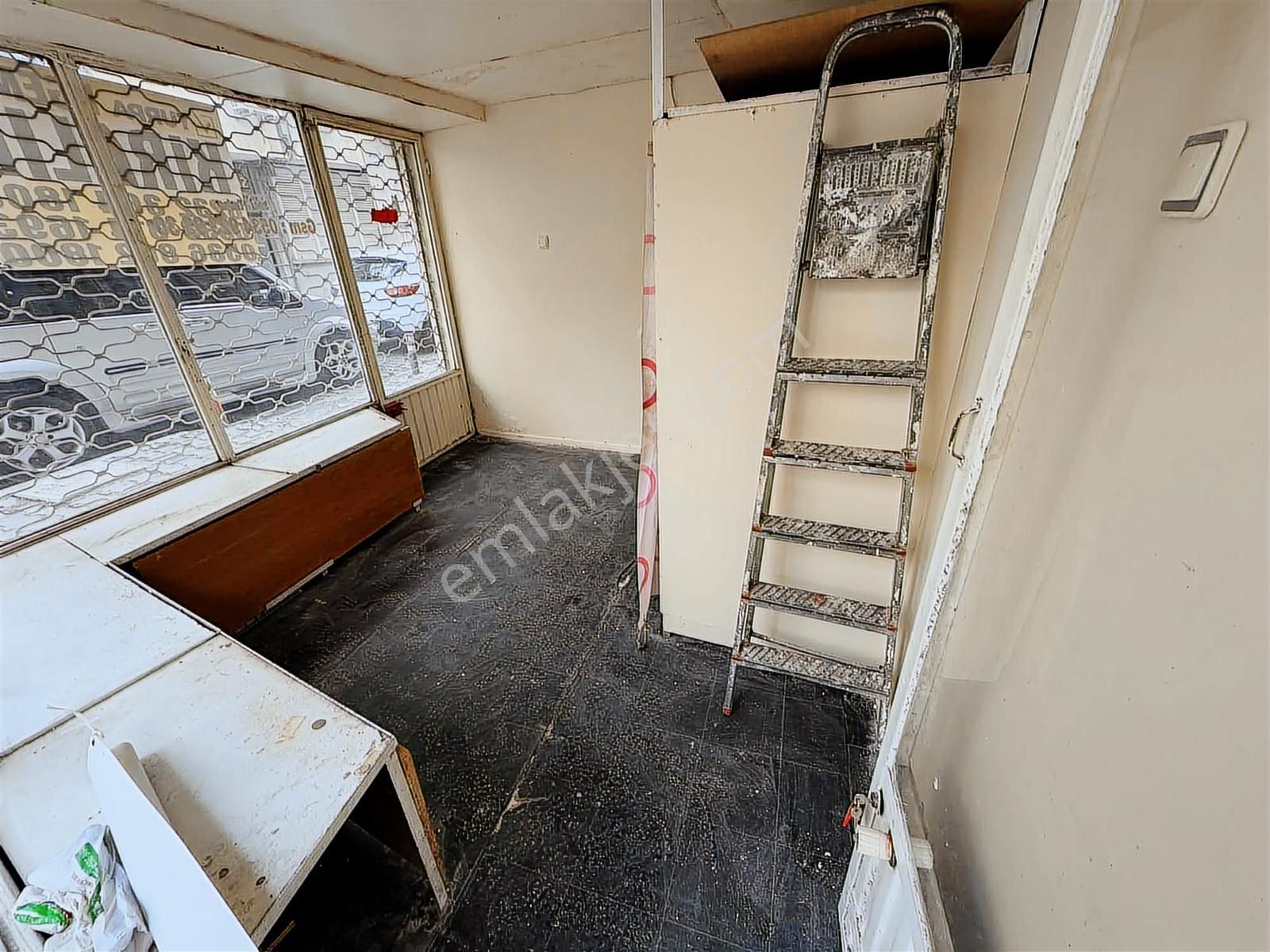 Karşıyaka Tuna Mahallesinde Köşe Konumda Dükkan - Görsel 13