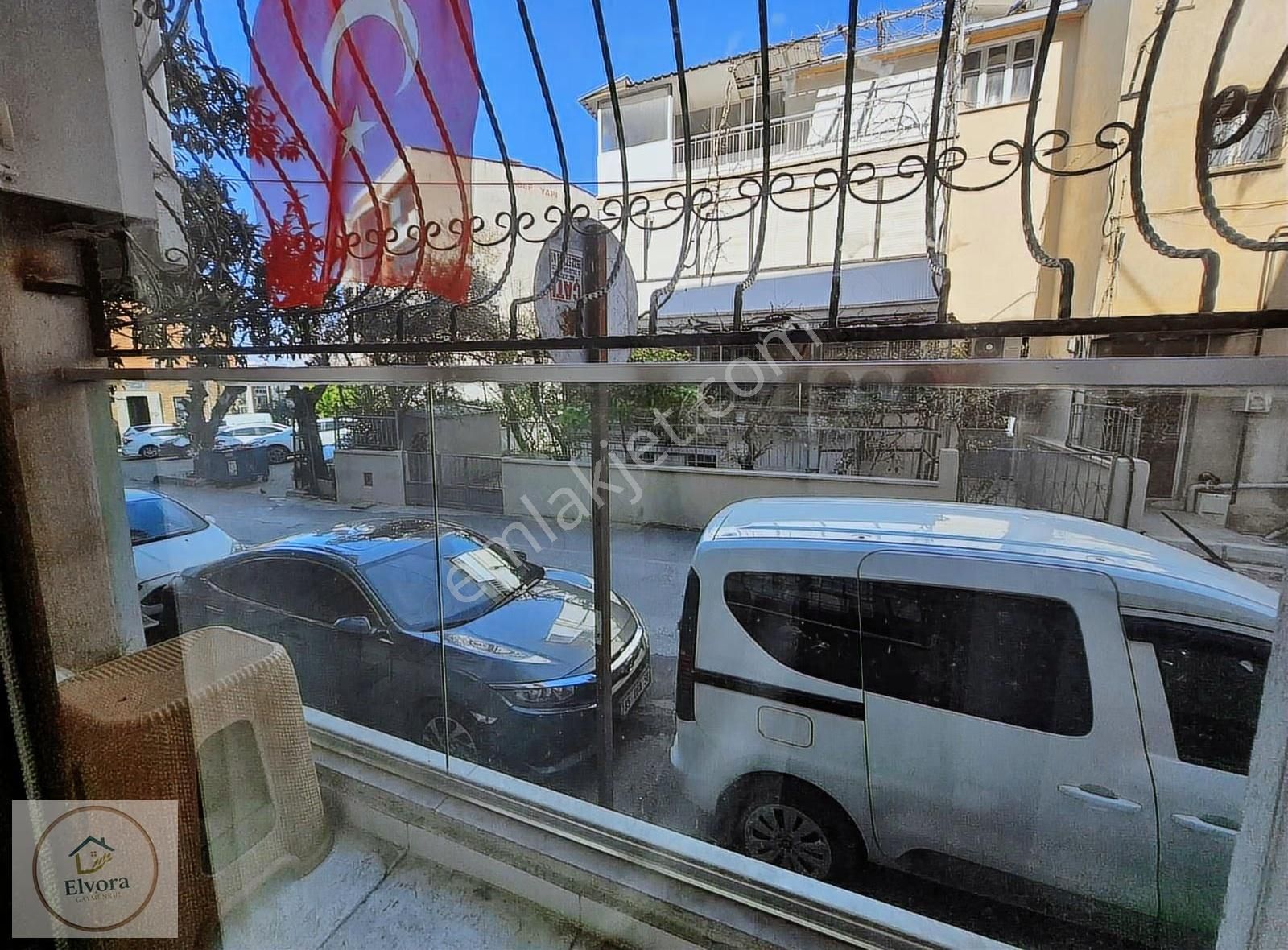 Buca Atatürk 2+1 Eşyalı Kiralık Daire - Görsel 13