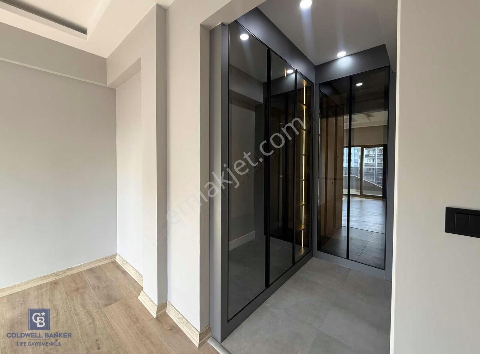 Çiğli Balatcık Azel Deluxe Sitesi Kiralık 2+1 Daire - Görsel 29