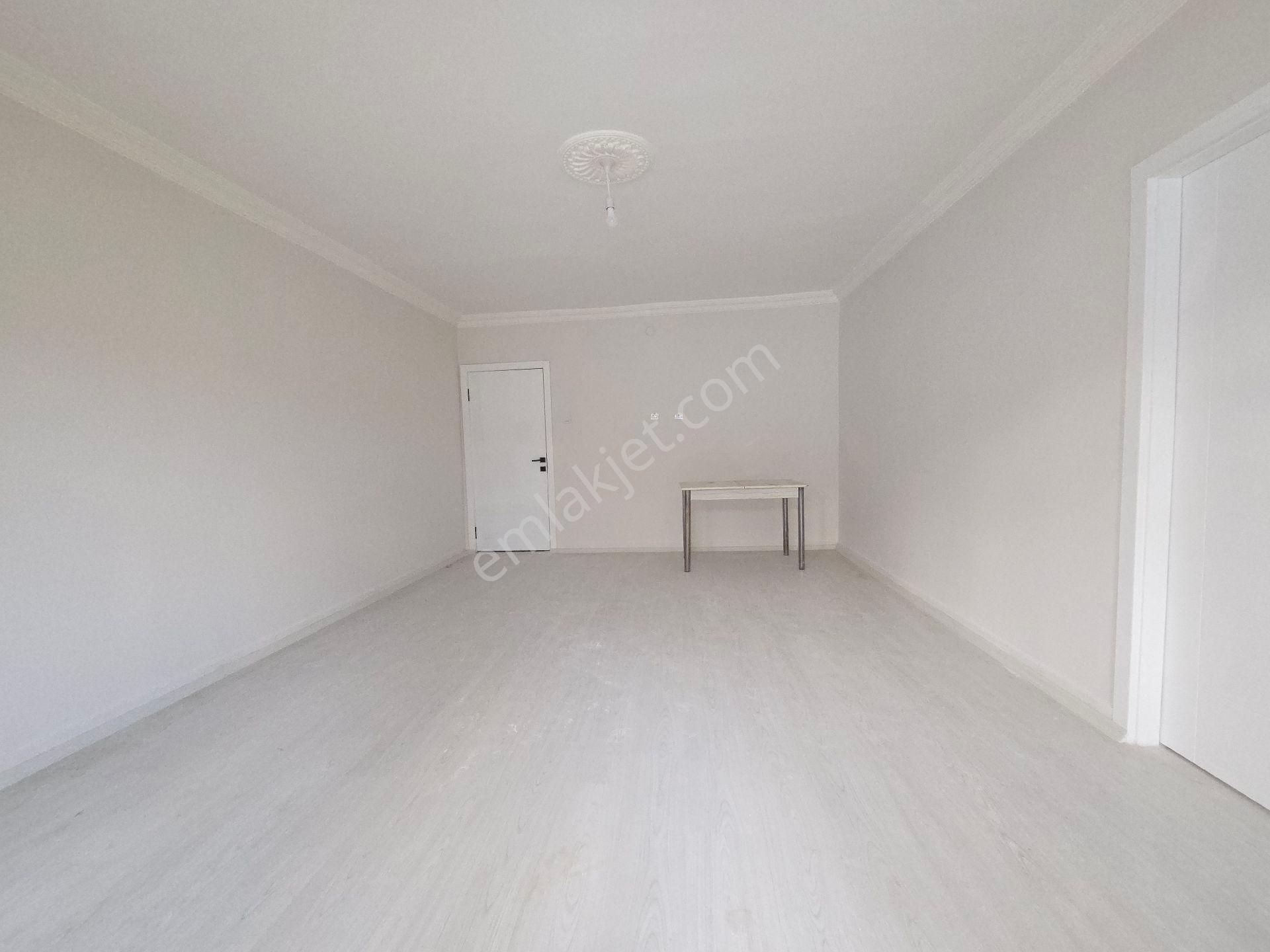 Ankara Sincan Mareşalda 2+1 Sonkat Yapılı Merkezde Kiralık - Görsel 3