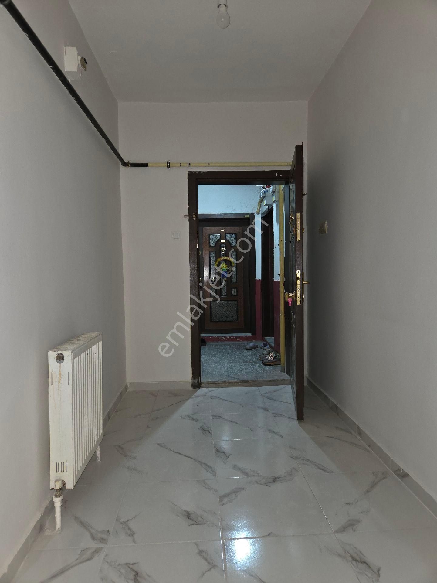 Ankara Sincan Mareşalda 2+1 Sonkat Yapılı Merkezde Kiralık - Görsel 13