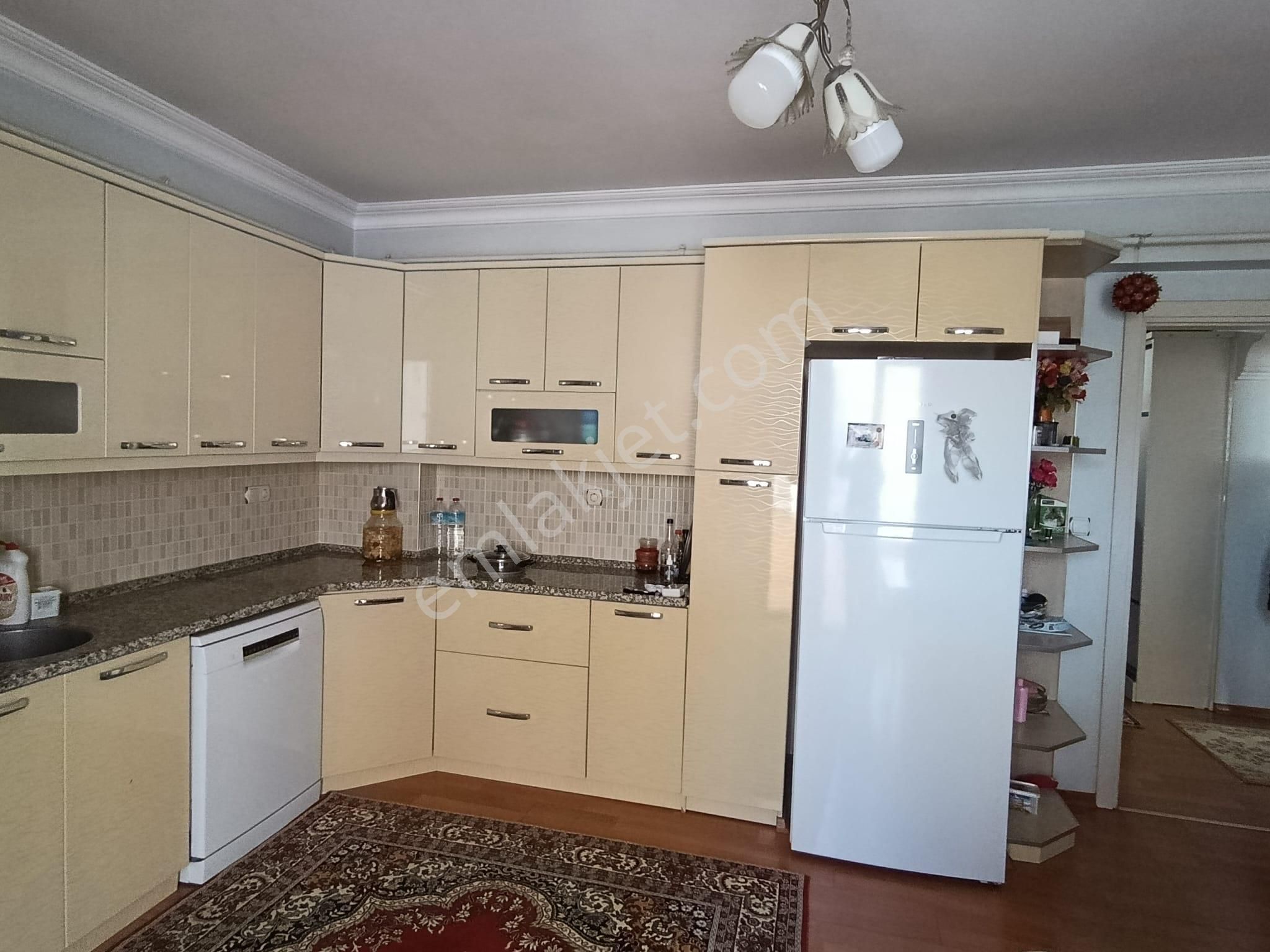 Torbalı Ertuğrulda 170 M2. 3+1 Kiralık Daire - Görsel 2