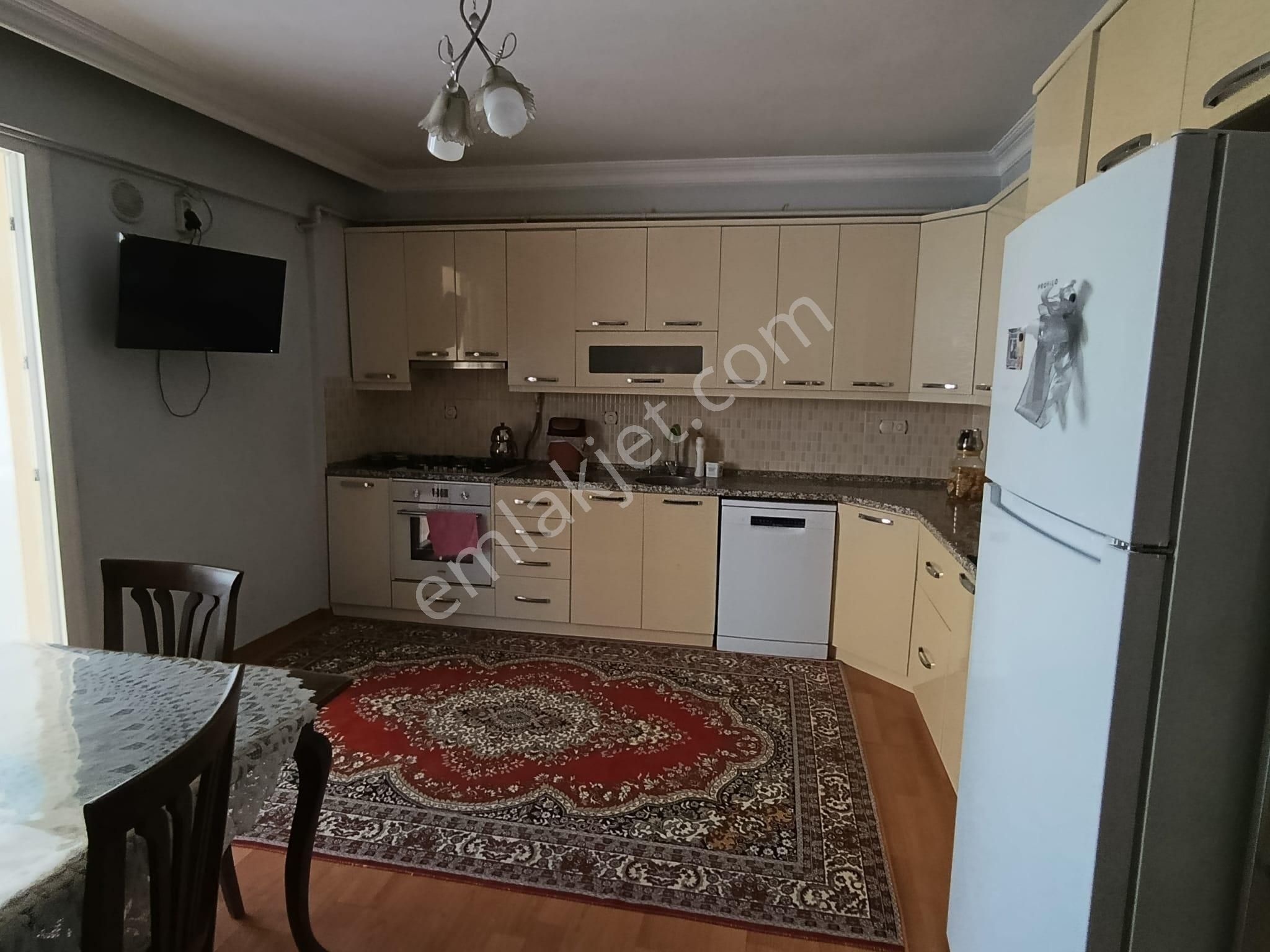 Torbalı Ertuğrulda 170 M2. 3+1 Kiralık Daire - Görsel 3