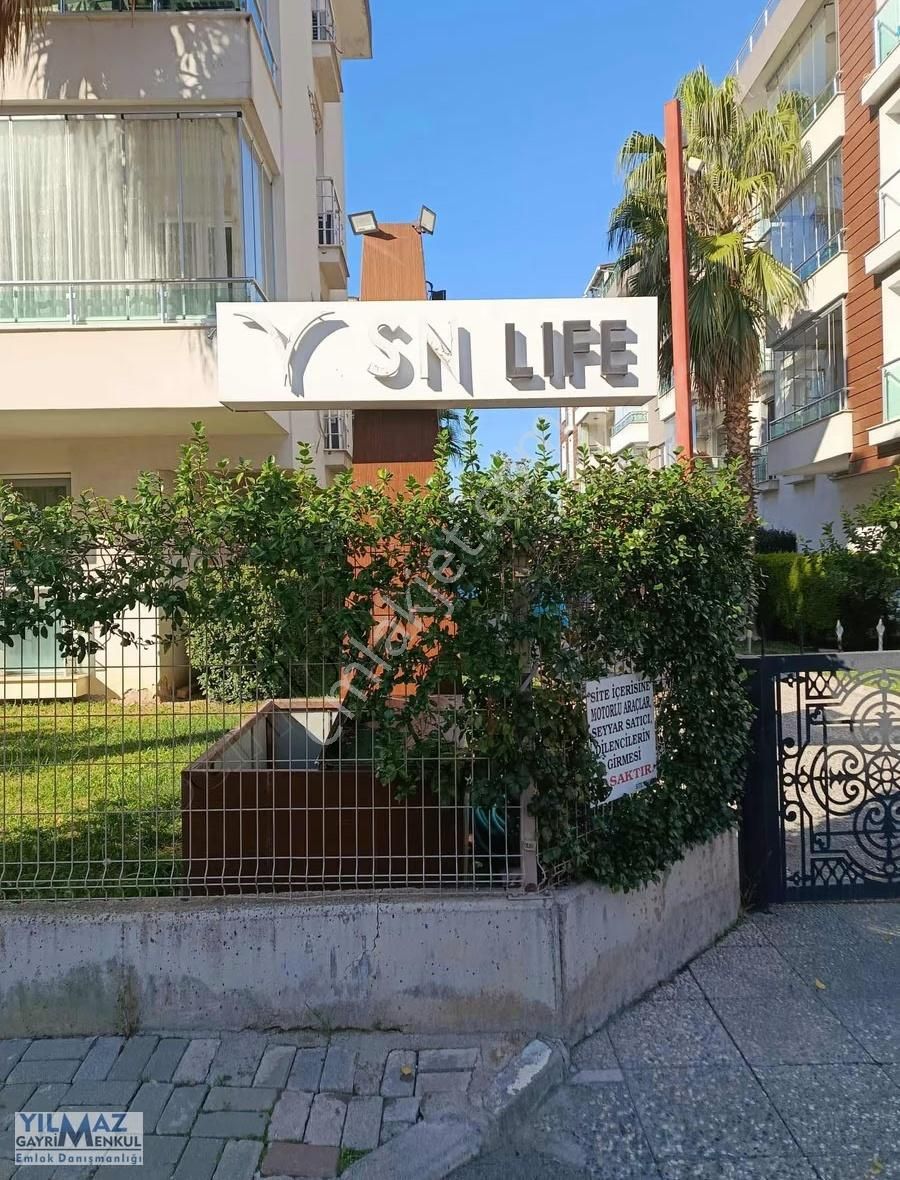 Siteler Mahallesi Sn Life Sitesi Eşyalı Köşe 1+1 Daire