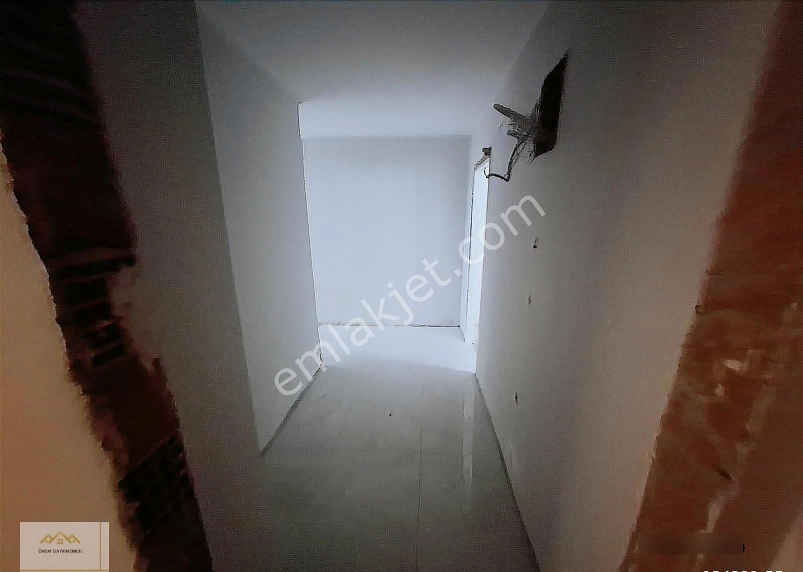 Ataşehir Kayışdağında 1+1 70m2 Geniş Daire - Görsel 2