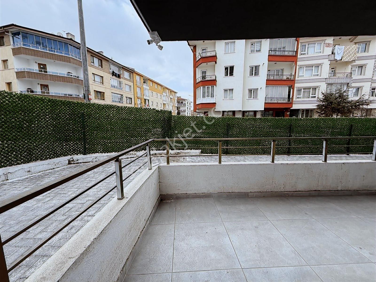 Etimesgut Süvari'de Yeni Binada Full Yapılı Satılık 2+1 Daire - Görsel 14