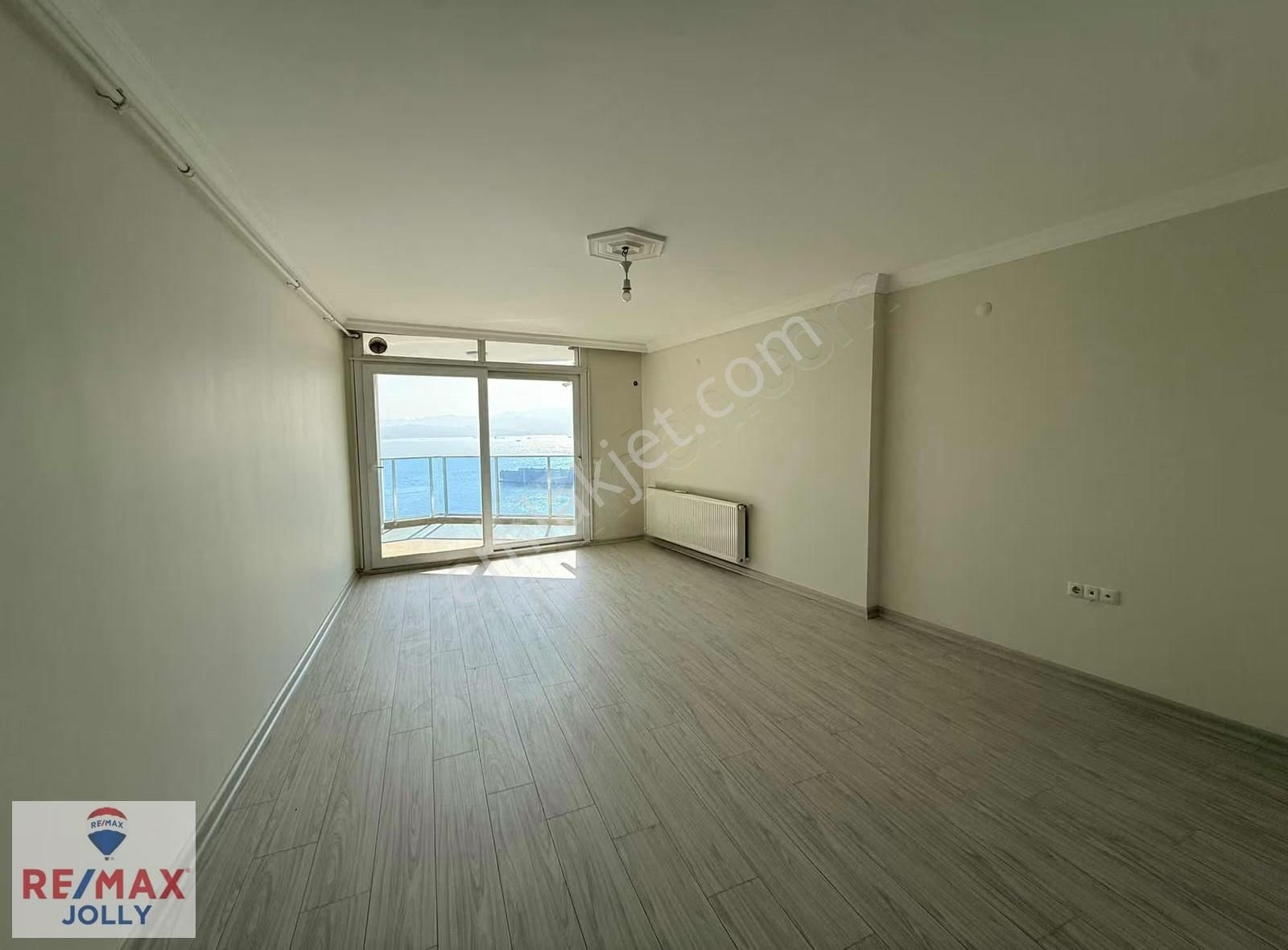 Full Panoramik Deniz Manzaralı Arakat Asansörlü Daire - Görsel 7