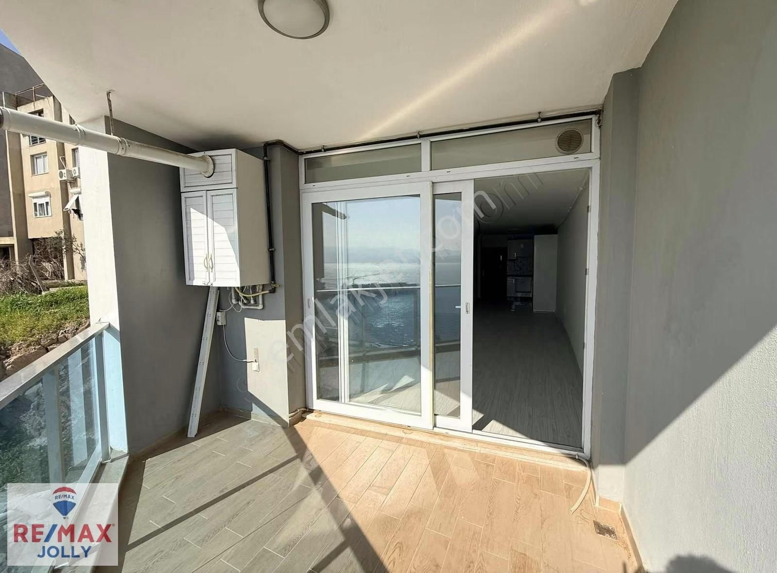 Full Panoramik Deniz Manzaralı Arakat Asansörlü Daire - Görsel 22