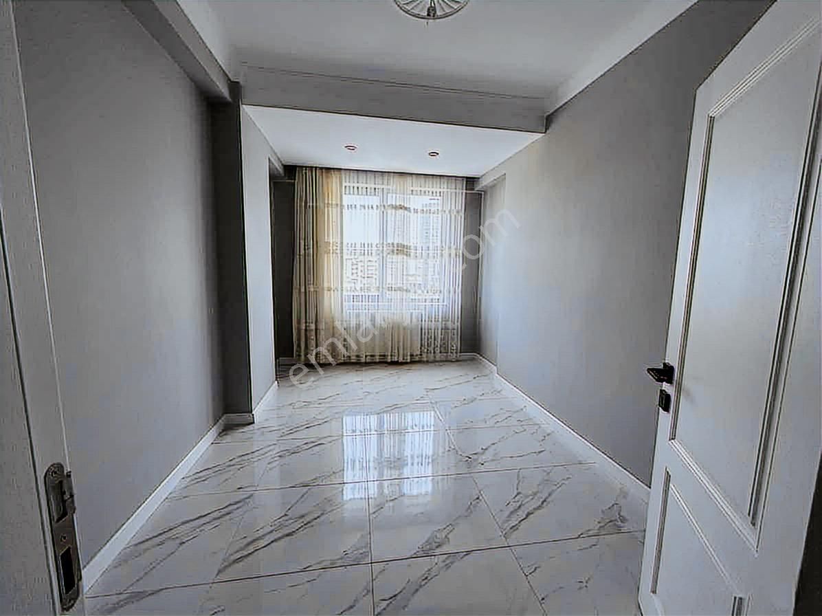 Blue Yatırım'dan Yalova Devlet Hastahanesi Yanında Satılık 1+1 - Görsel 13