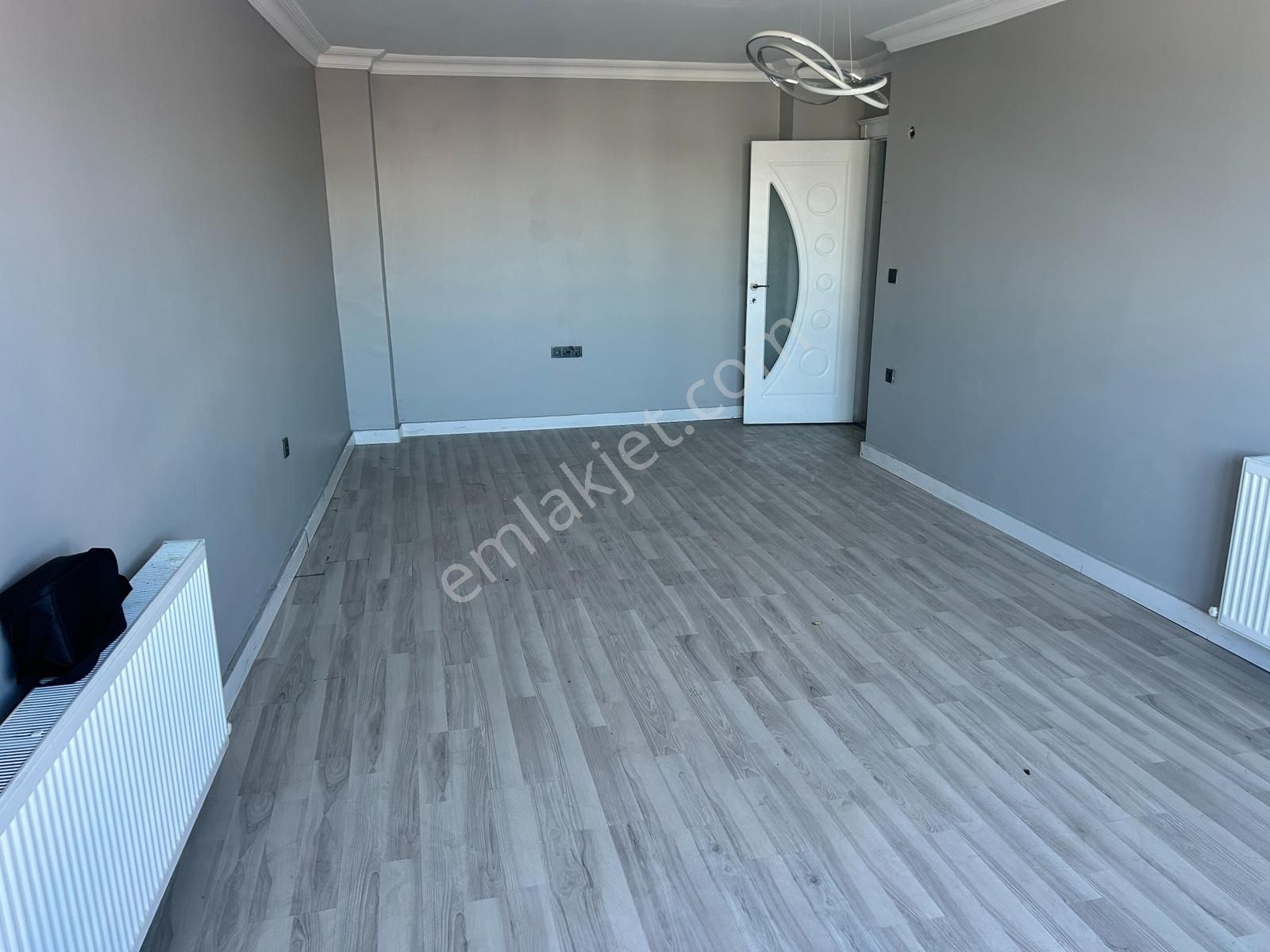 Esenyurt Süleymaniye'de Kiralık 3+1 Daire - Görsel 2