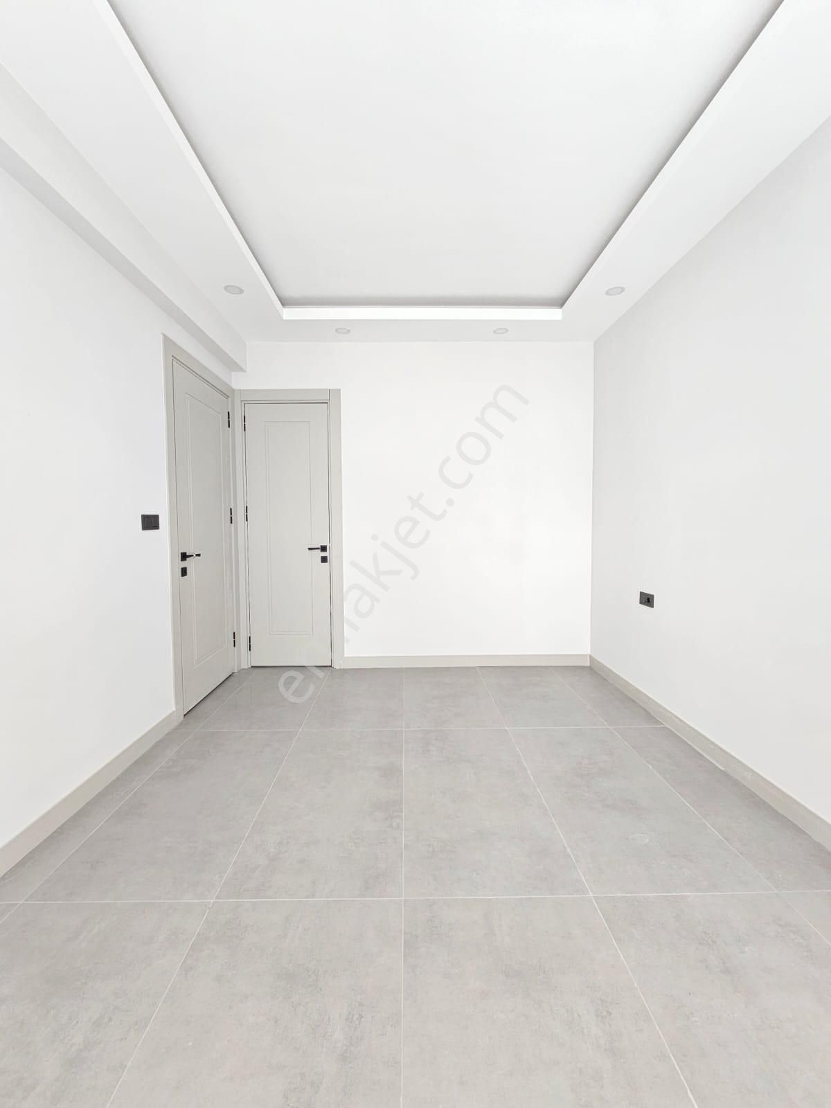 Denizli Şemikler De 3+1 160 M2 Ebeveyn Banyolu Cadde Üzerinde Lüks İşçilikte Satılık Daireler - Görsel 11
