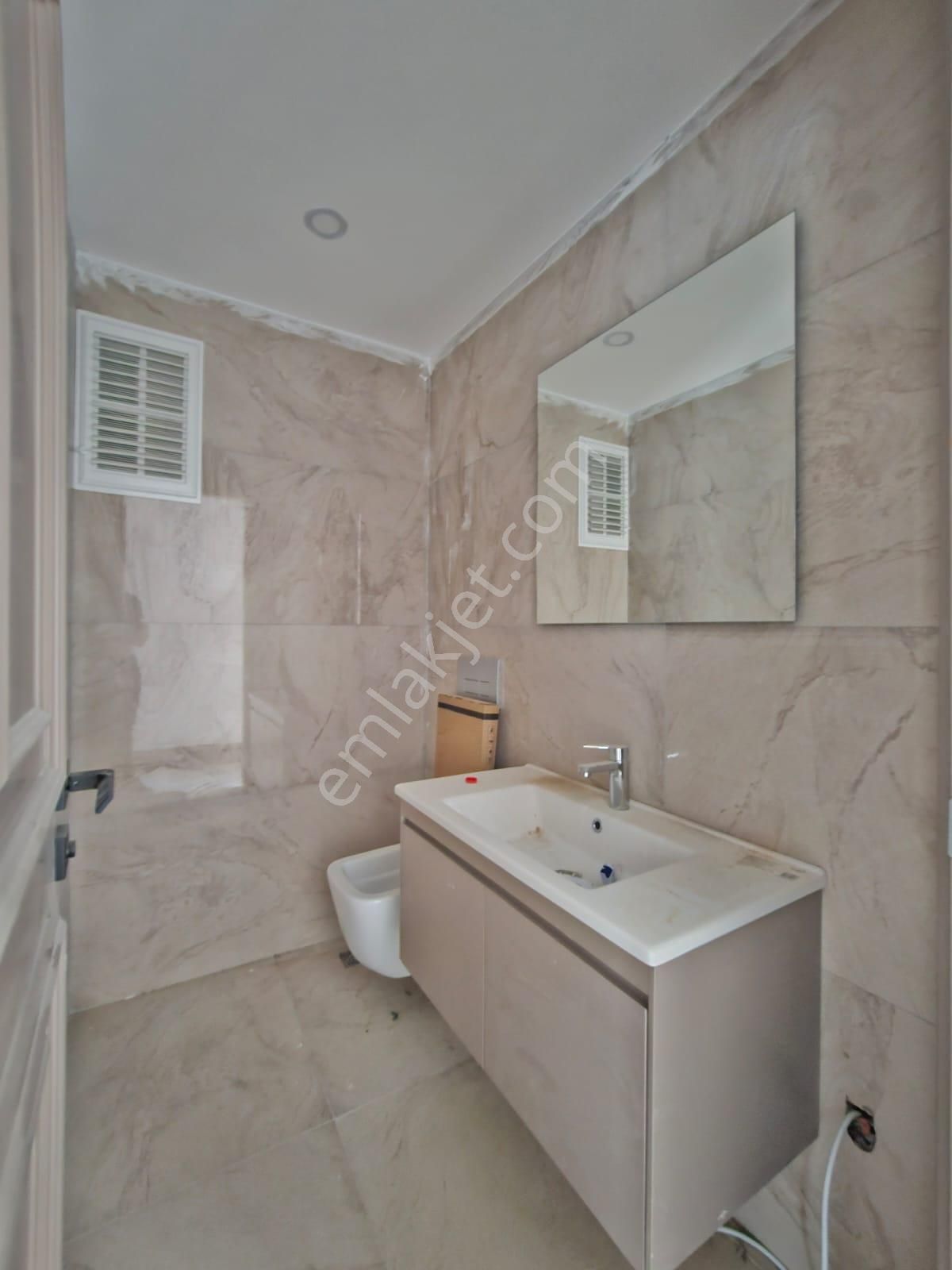 Denizli Karahasanlı Da 3.5+1 Havuzlu Ultra Lüks Site İçerisinde Giyotin Cam Balkonlu Daireler - Görsel 24