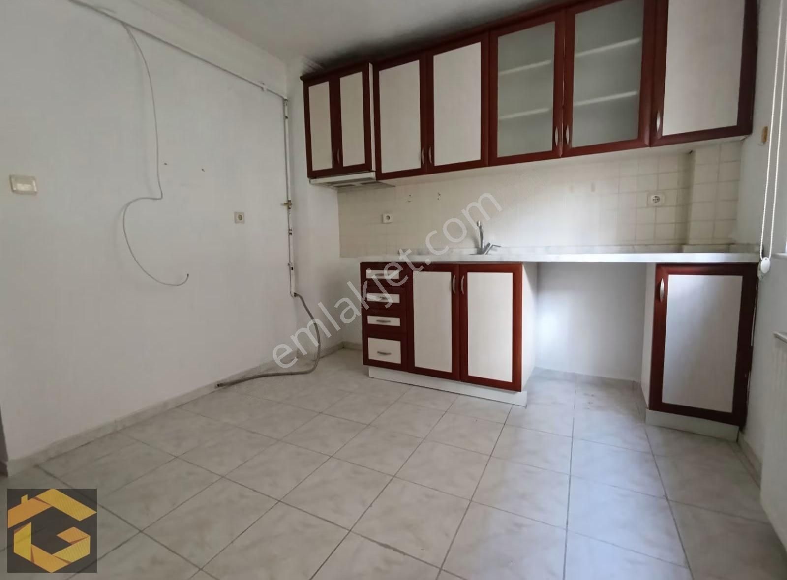 Aydınlıkevler Çağdaş Sokak Üzeri Ön Cephe Satılık 3+1 Daire - Görsel 13