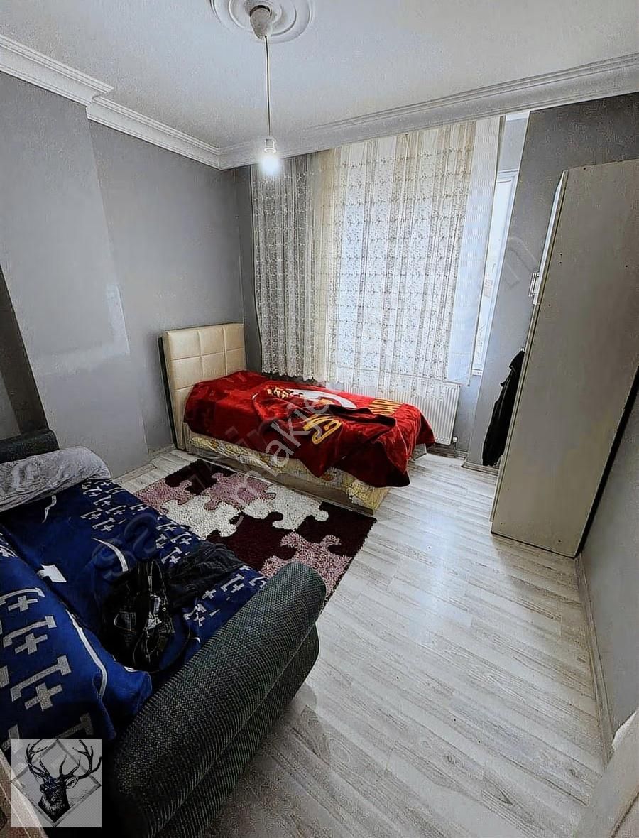 Geniş Mutfaklı Balkonlu Acil Satılık 2+1 80m2 Yüksek Giriş - Görsel 15