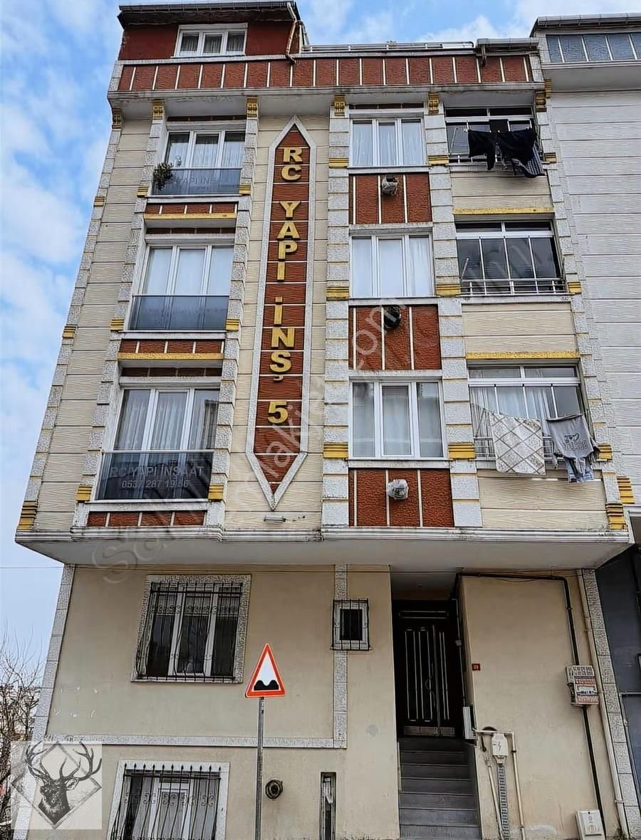 Geniş Mutfaklı Balkonlu Acil Satılık 2+1 80m2 Yüksek Giriş - Görsel 21