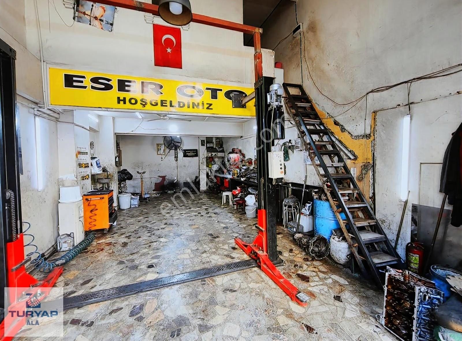 Turyap Enes Akaydan İstiklal Cd. Üzerinde 3 Katlı Satılık Dükkan - Görsel 14