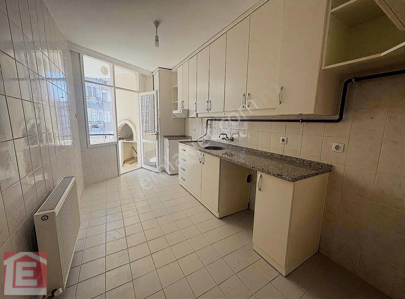 Lider'den Yurt Mahallesinde Geniş Oturumlu Merkezi Konum - Görsel 22