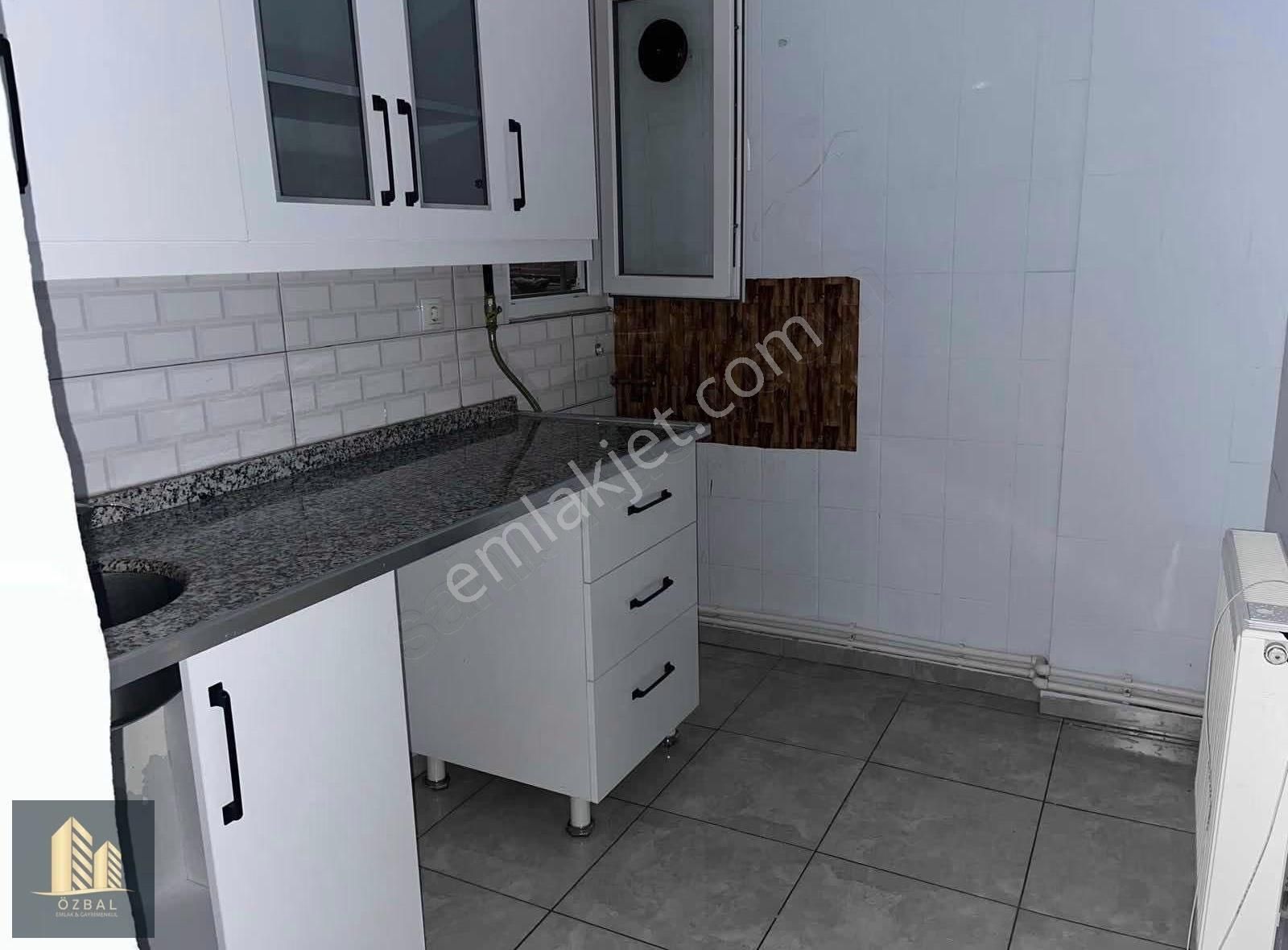 Özbal Emlak Ofis Gevran Cadde Arkası Satılık Daire - Görsel 5