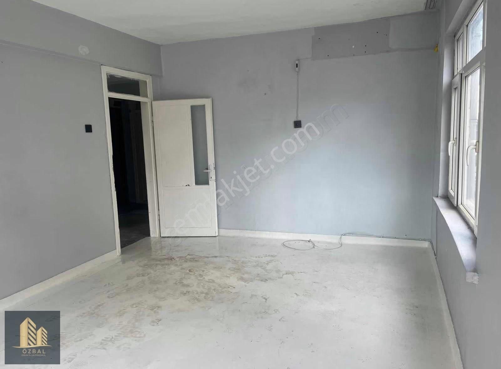 Özbal Emlak Ofis Askerlik Şube Civarı Satılık Daire