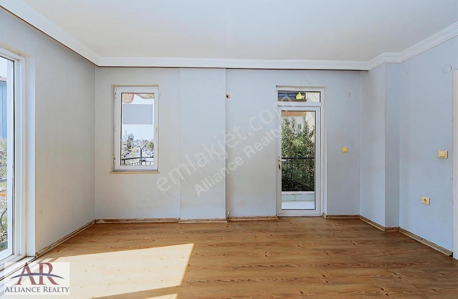 Park Ve Ana Cadde Cepheli Ayrı Mutfaklı 2+1 Arakat - Görsel 26