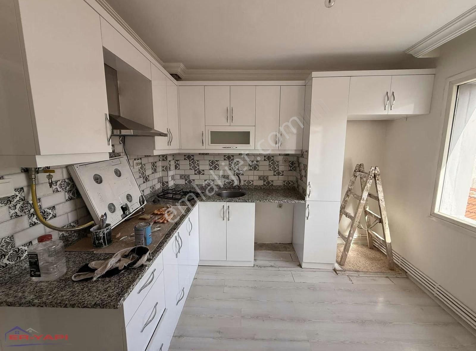 Er Yapı Metro & Kampüs Karşısı 3+1 D.gazlı Balkonlu Kiralık - Görsel 6