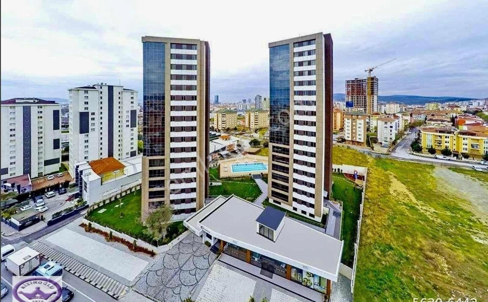 Metroya Yakın Aile Sitesinde Deniz Manzaralı Havuzlu İskanlı - Görsel 26
