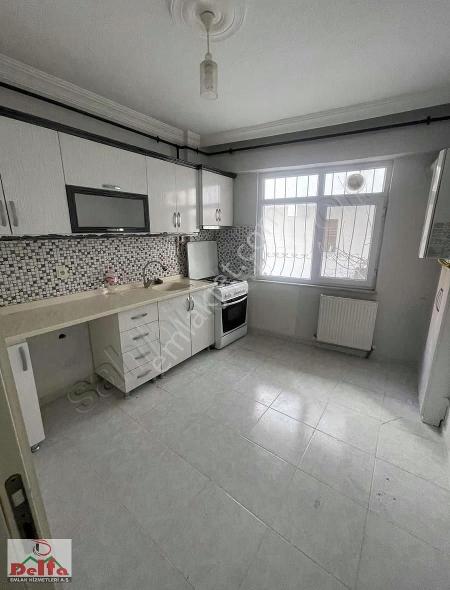 Cumhuriyet Mahallesi Mustafa Bakkalın Yakın 2 + 1 Kiralık Daire - Görsel 3