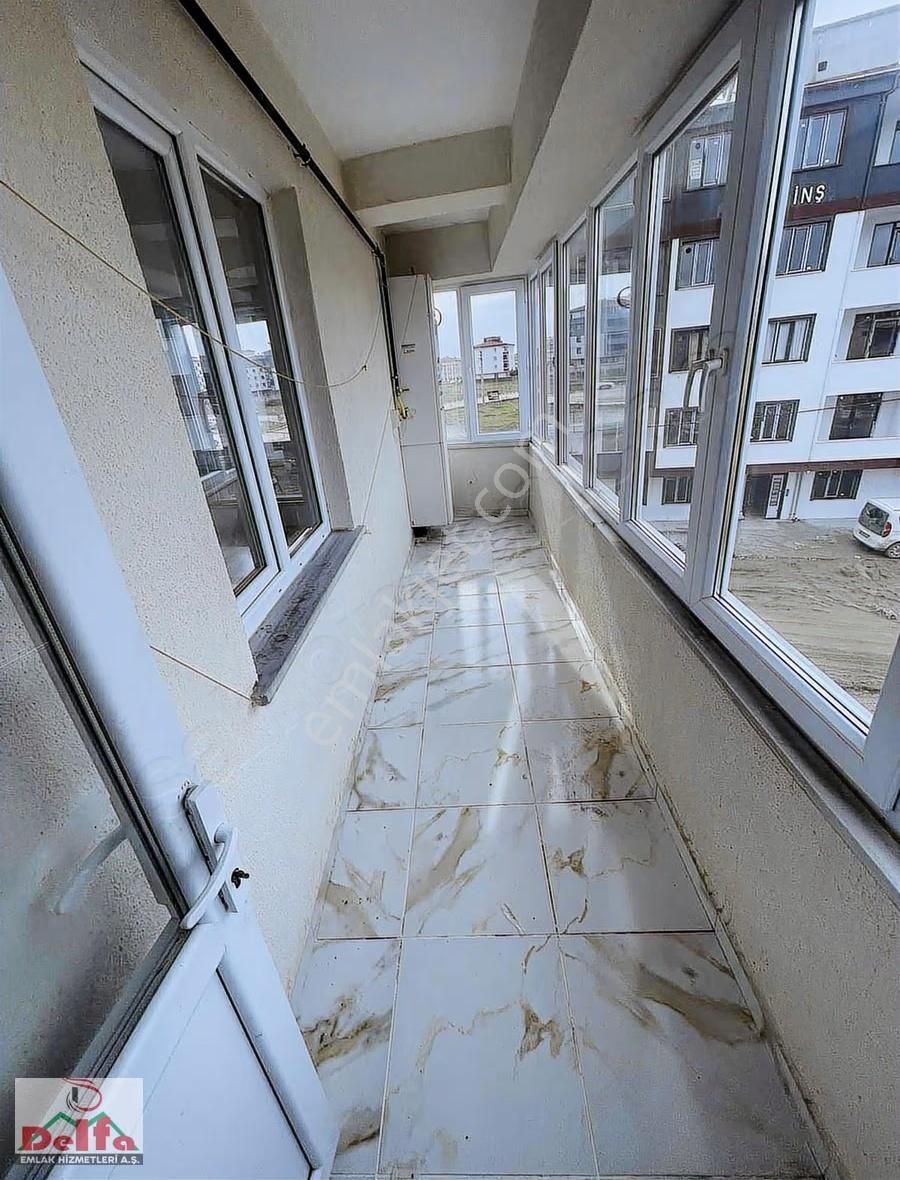 Kapaklı Yıldız Caddesi'nde 2 + 1 Ara Kat 100m2iskanlı Acil - Görsel 3