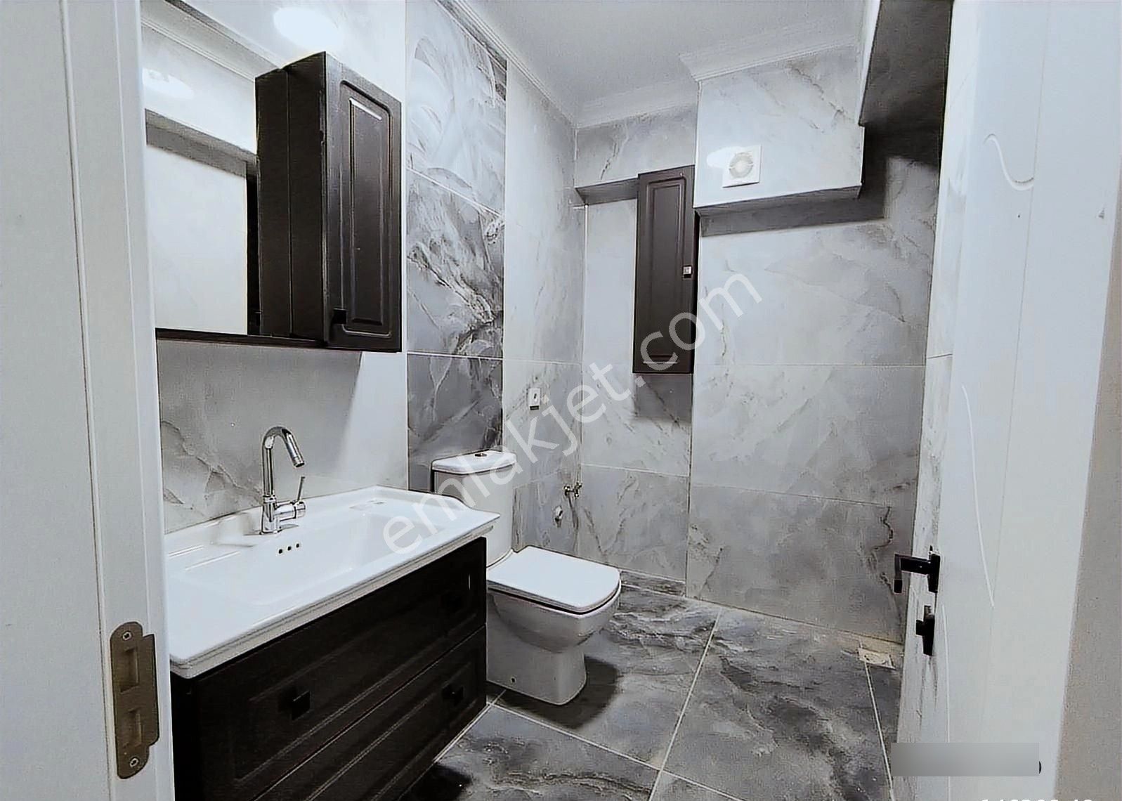 Karasu Merkezde Satılık Lüks Tripleks Villa - Görsel 30