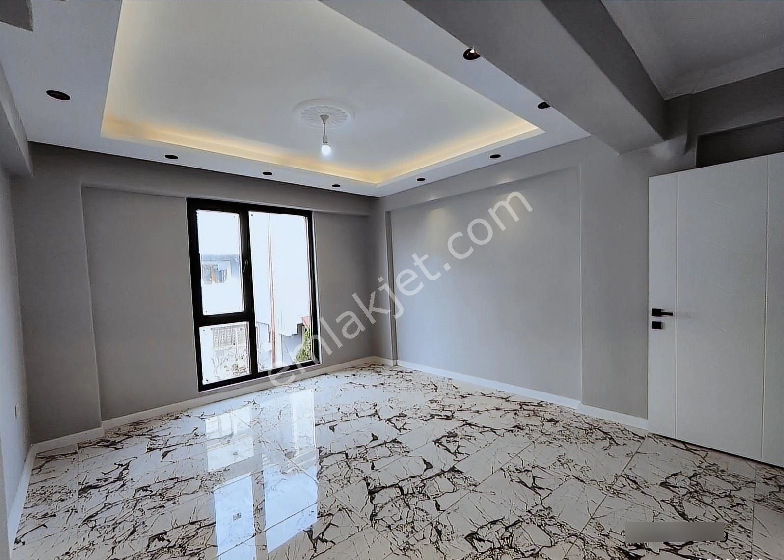 Karasu Merkezde Satılık Lüks Tripleks Villa - Görsel 26