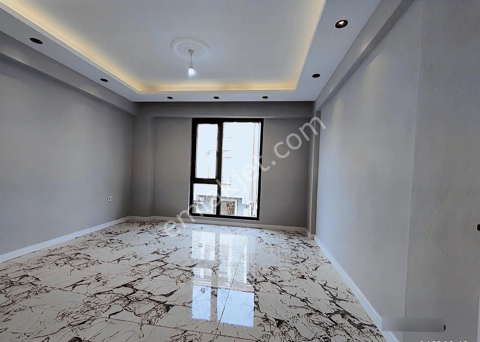 Karasu Merkezde Satılık Lüks Tripleks Villa - Görsel 25