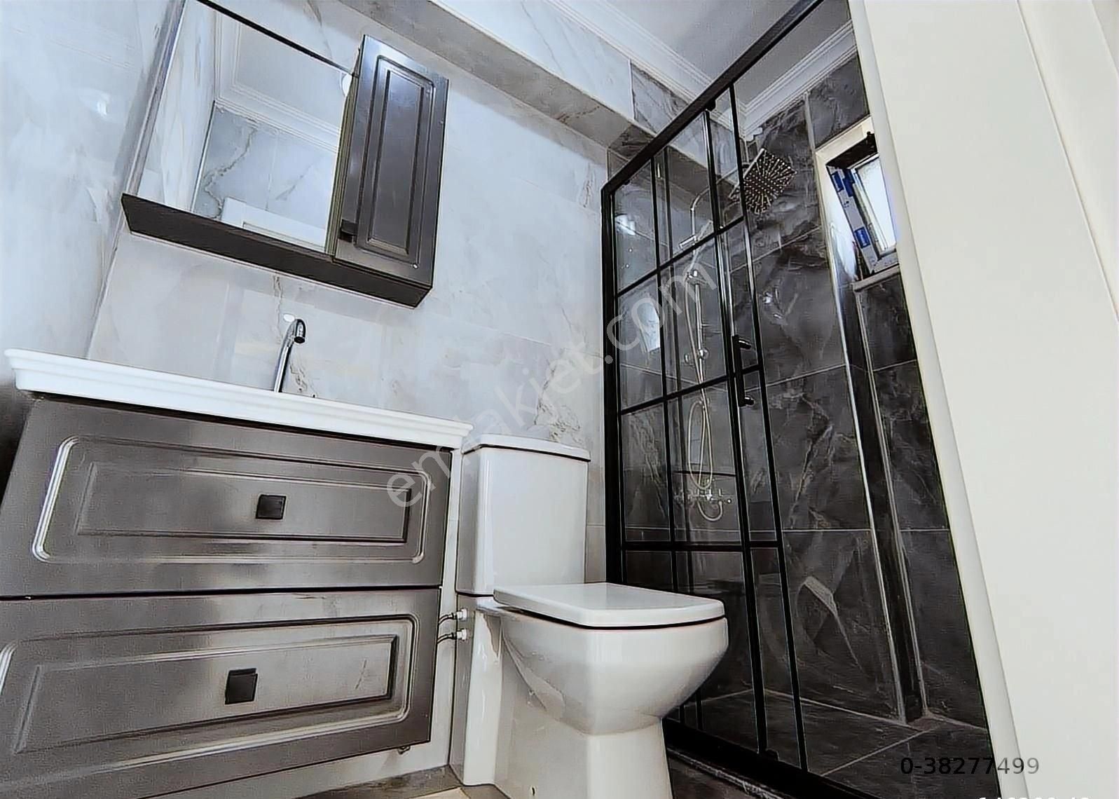 Karasu Merkezde Satılık Lüks Tripleks Villa - Görsel 31